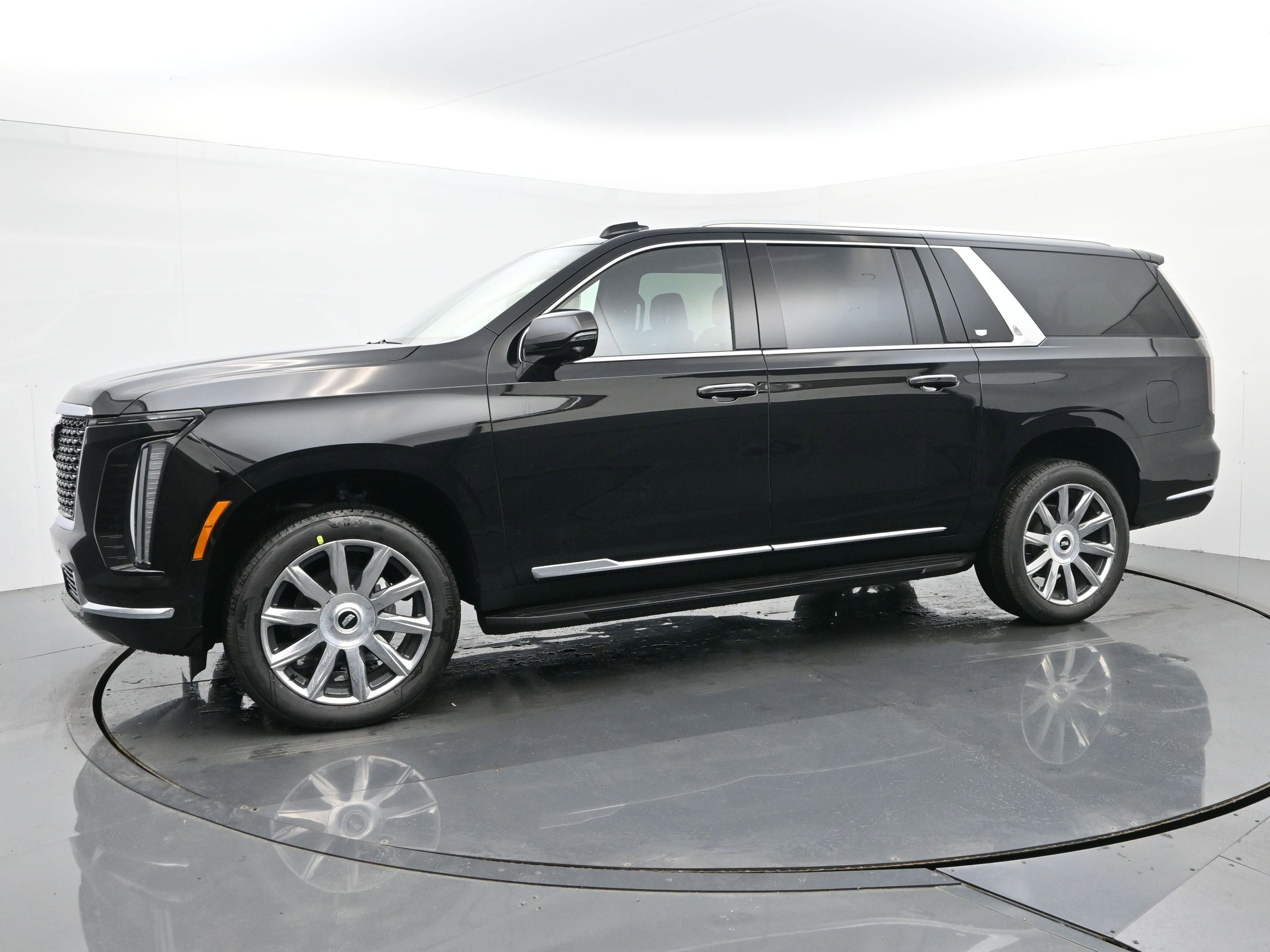 New 2026 Cadillac Escalade ESV 4WD image 2
