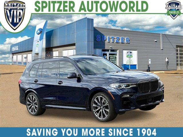 Used 2022 BMW X7 M50i image 1