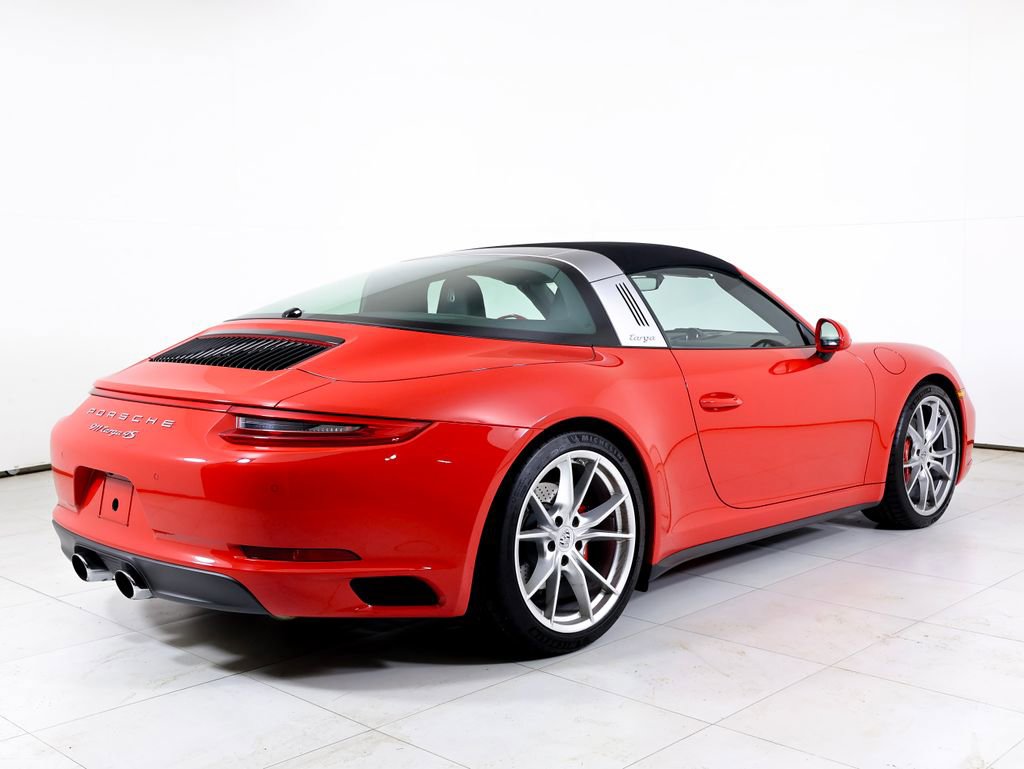 Certified 2018 Porsche 911 Targa 4S image 31