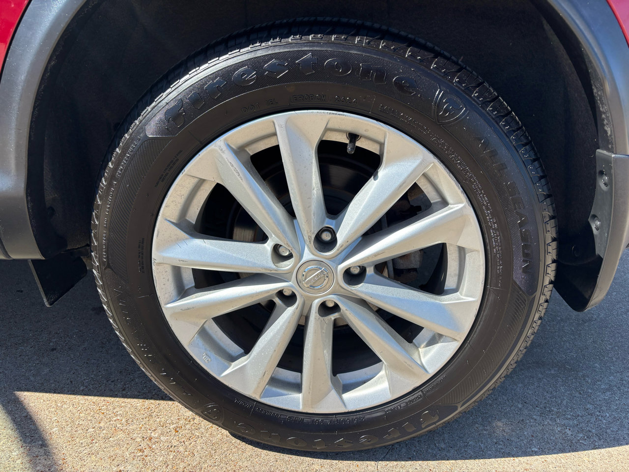 Used 2017 Nissan Rogue Sport SV w/ SV All-Weather Package image 29