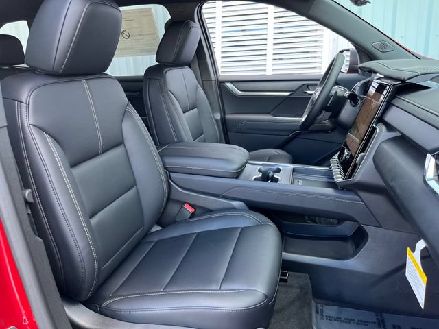 Used 2026 GMC Acadia Elevation w/ Black Edition FWD image 19