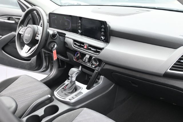 Used 2026 Kia Seltos LX FWD image 36