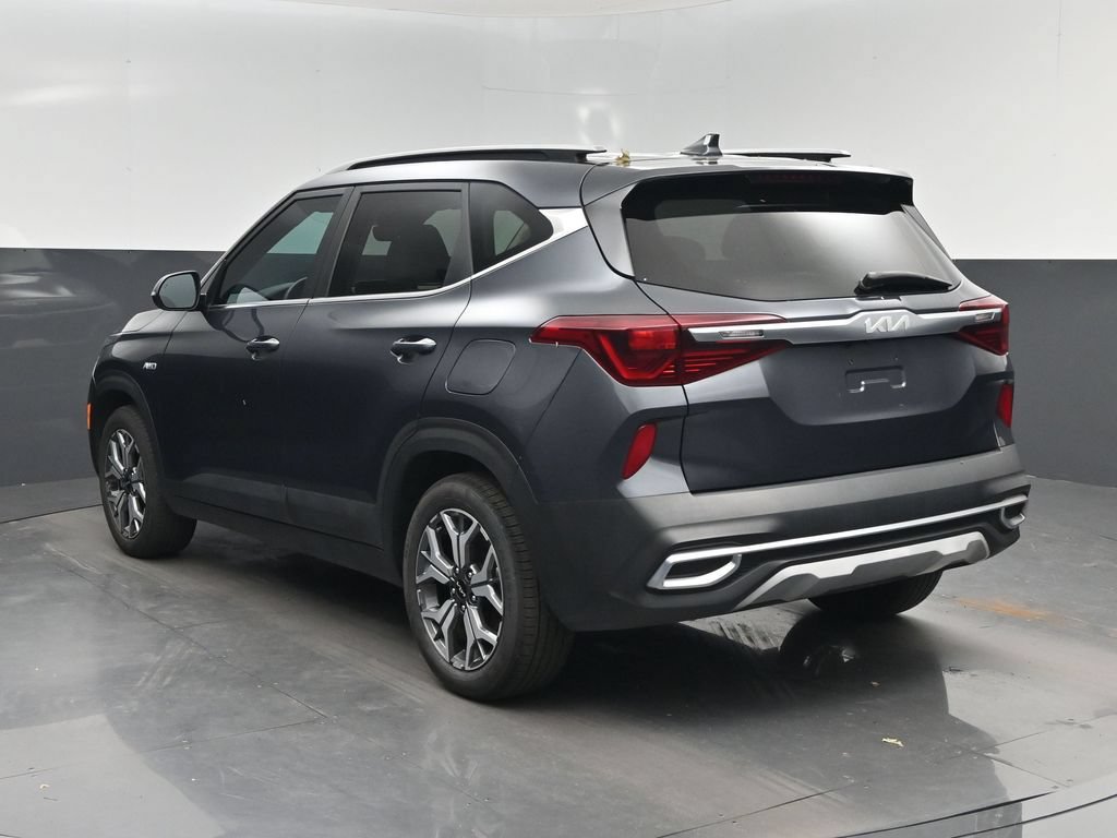 Certified 2023 Kia Seltos EX AWD/4WD image 4
