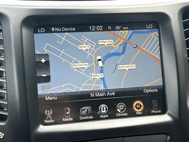 Used 2016 Jeep Cherokee Limited w/ Luxury Group AWD/4WD image 63