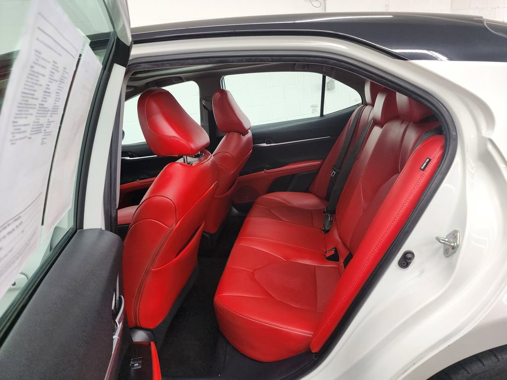 Used 2020 Toyota Camry XSE image 26