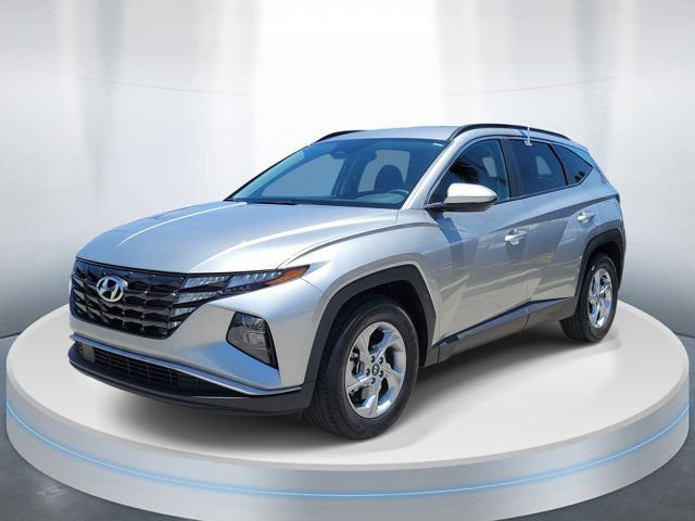Used 2024 Hyundai Tucson SEL FWD image 2