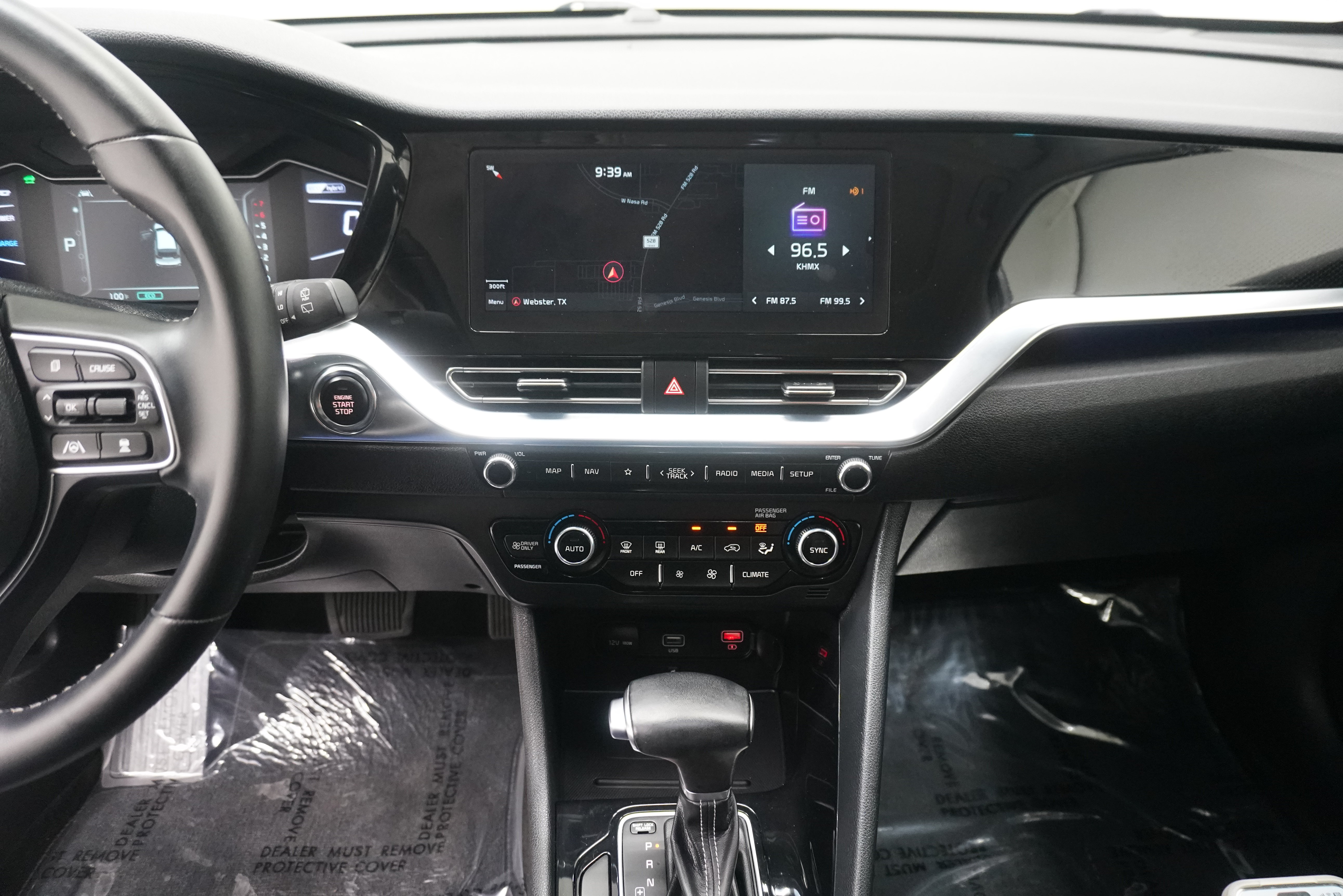 Used 2022 Kia Niro Touring Special Edition FWD image 22