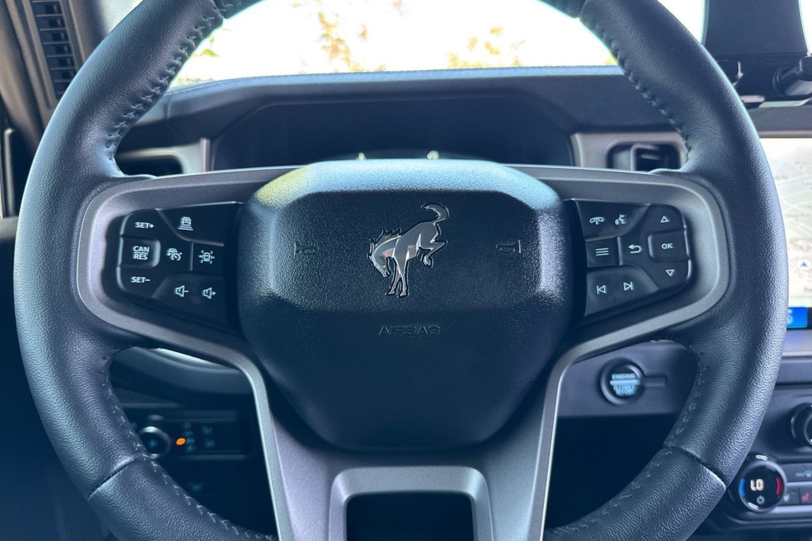 New 2025 Ford Bronco Outer Banks AWD/4WD image 30