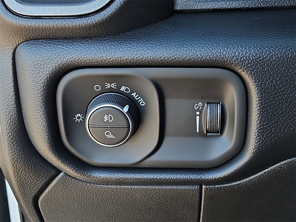 New 2026 RAM 2500 Tradesman image 23