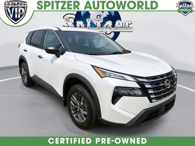 Used 2024 Nissan Rogue S AWD/4WD image 1