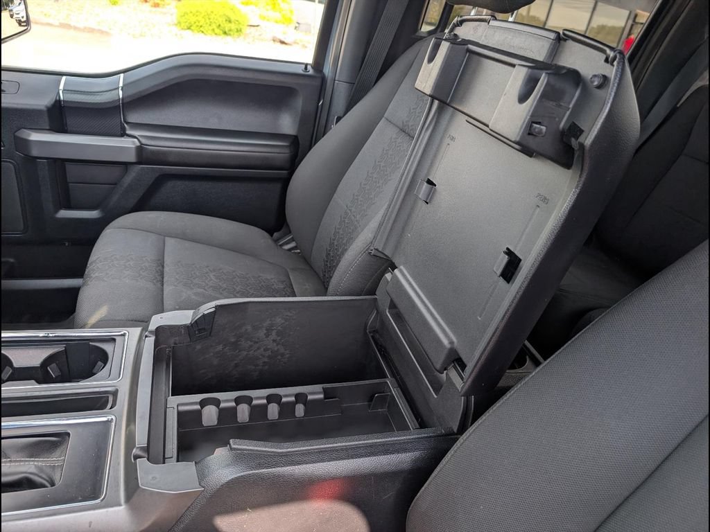 Used 2019 Ford F150 XLT w/ Equipment Group 302A Luxury AWD/4WD image 17