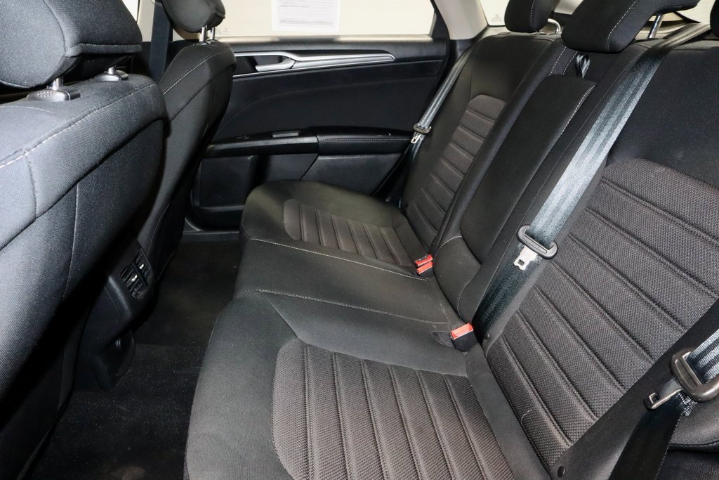 Certified 2019 Ford Fusion SE image 22