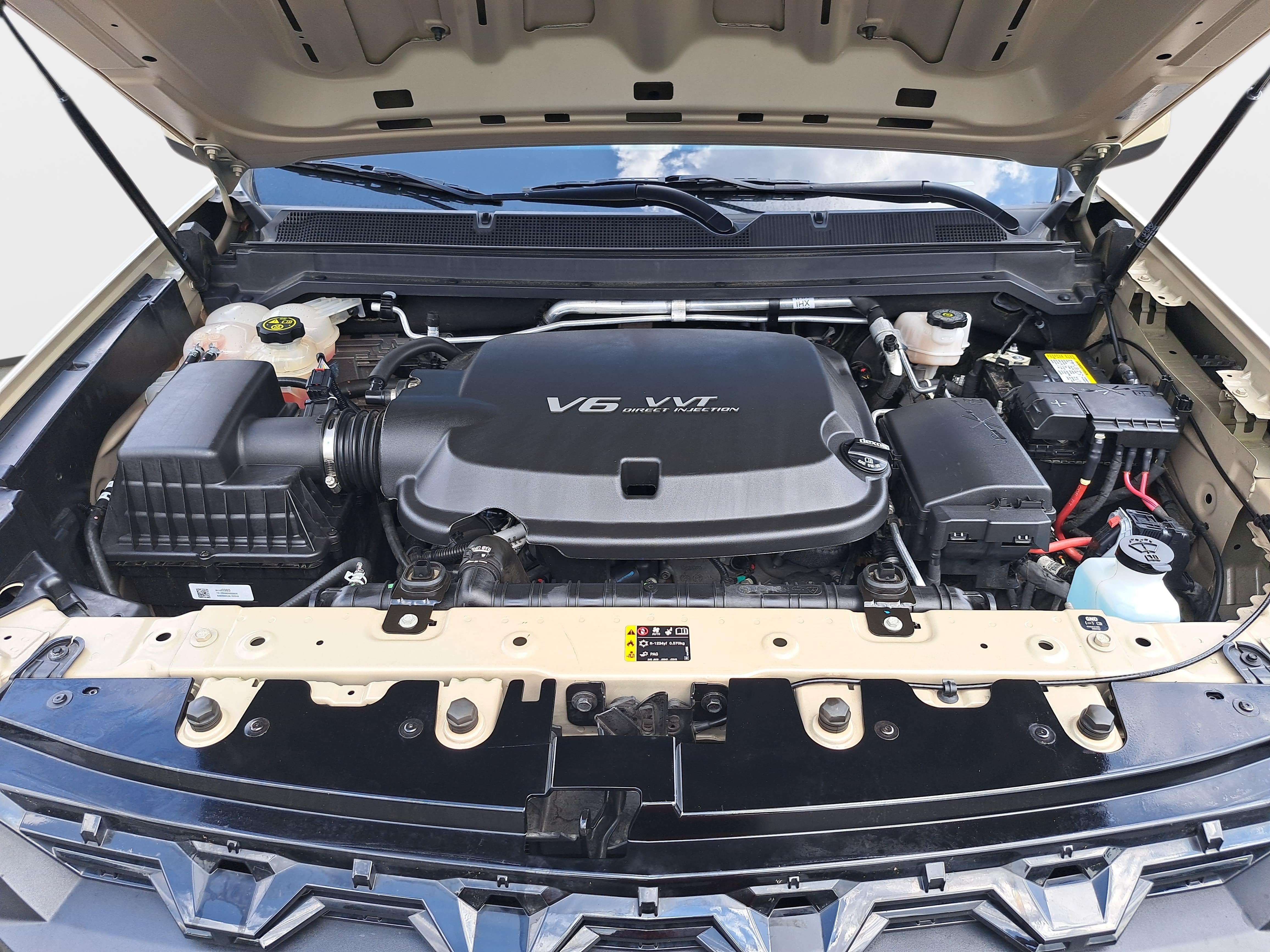 Used 2022 Chevrolet Colorado ZR2 AWD/4WD image 28