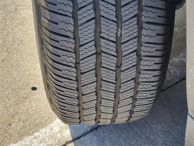 Used 2021 GMC Sierra 1500 SLT image 11