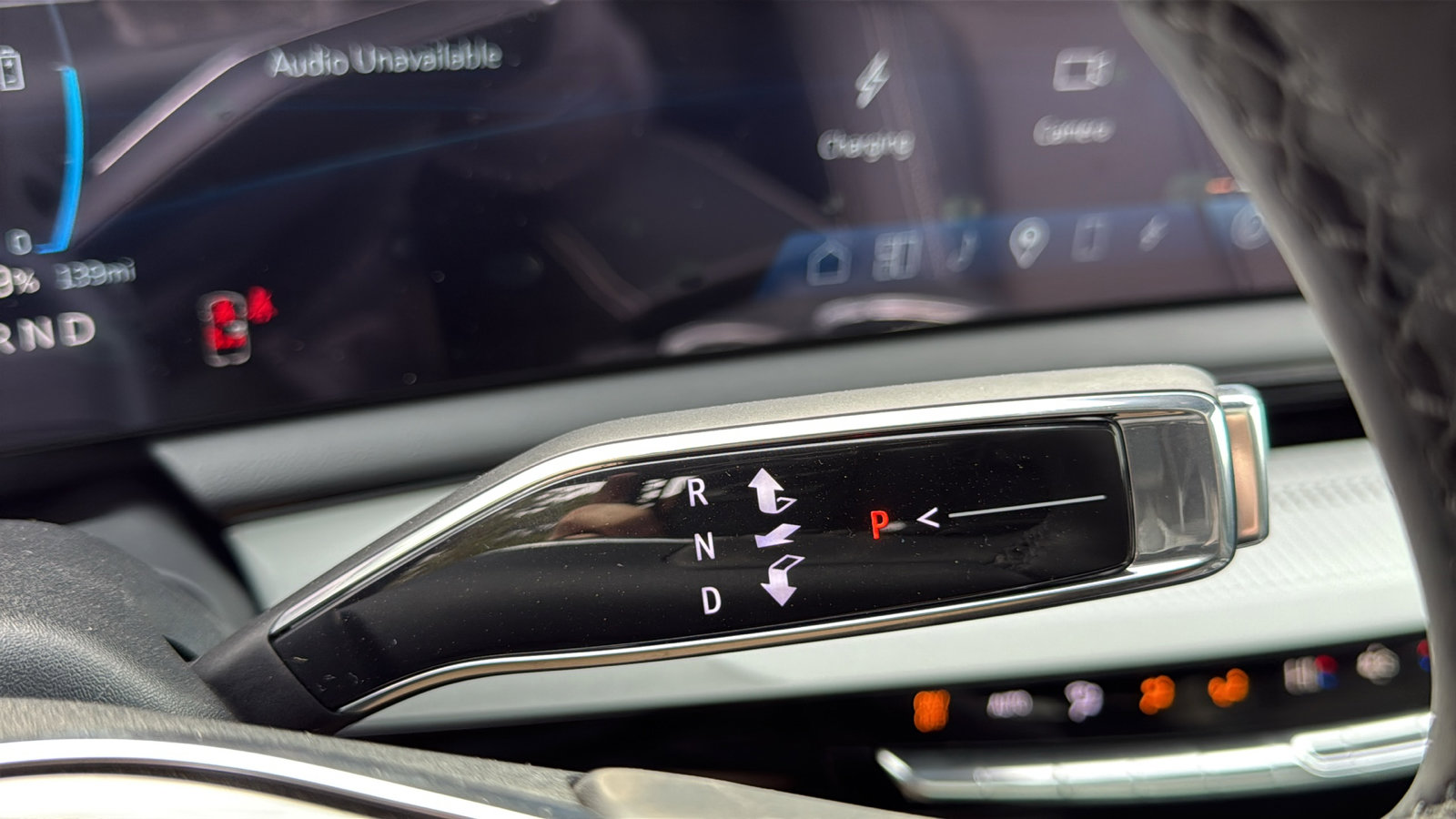 New 2026 Cadillac Optiq Luxury 1 image 17