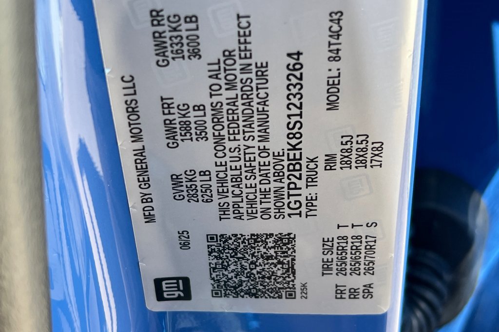 New 2025 GMC Canyon Elevation w/ Convenience Package image 22