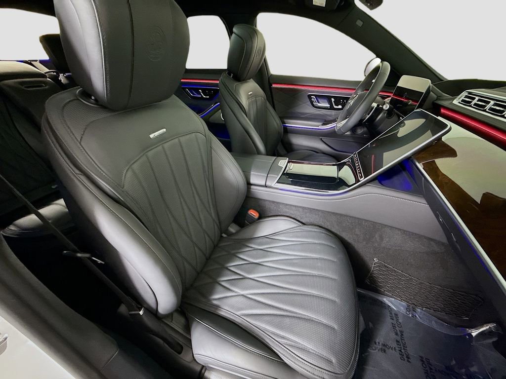 Used 2025 Mercedes-Benz S 63 AMG S image 30