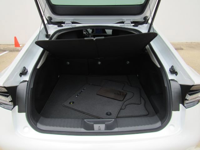 Used 2023 Toyota Prius Prime SE image 23