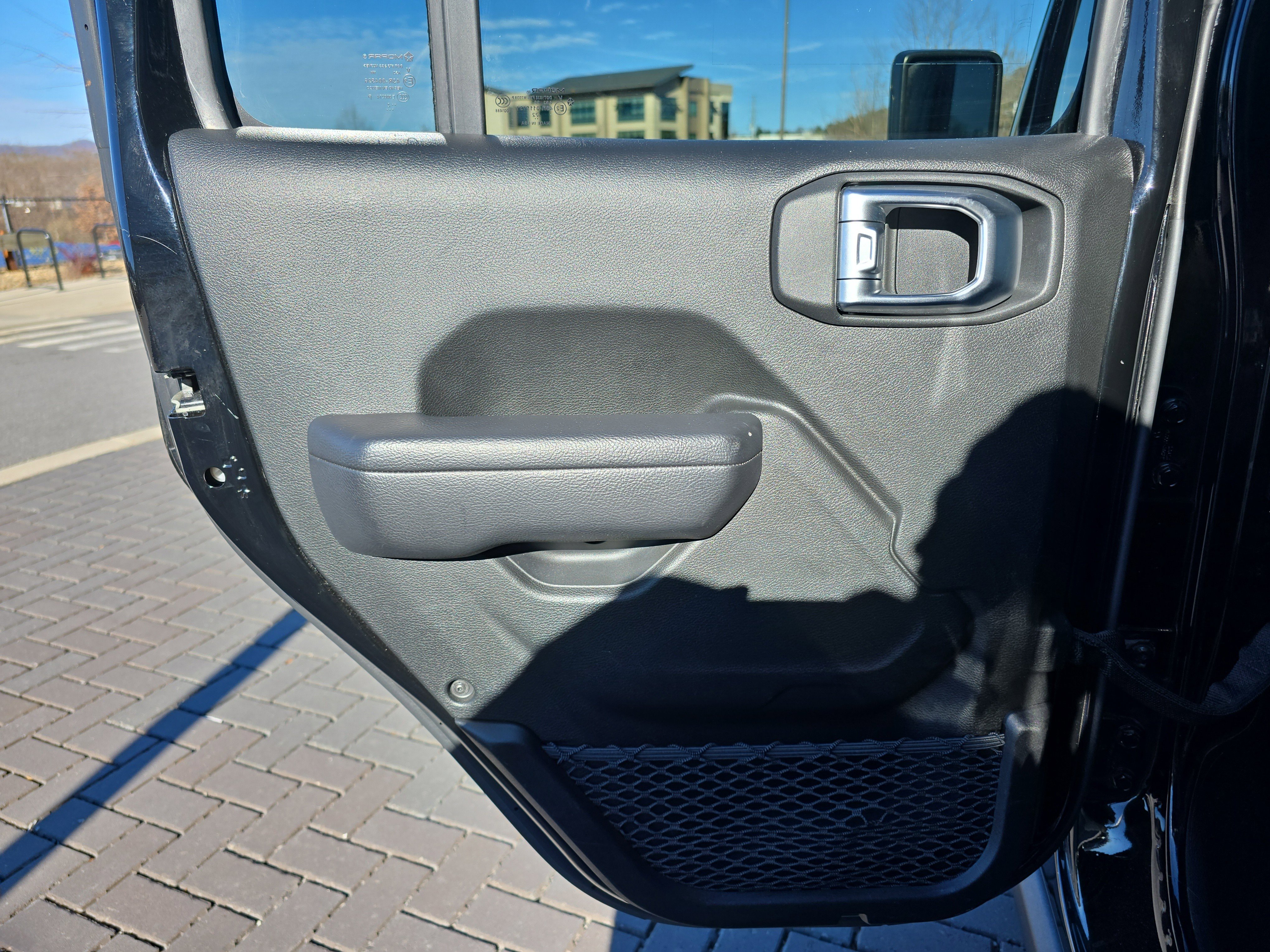 Used 2022 Jeep Wrangler Unlimited Rubicon w/ LED Lighting Group image 13