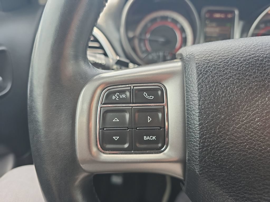 Used 2019 Dodge Journey Crossroad w/ Popular Equipment Group AWD/4WD image 27