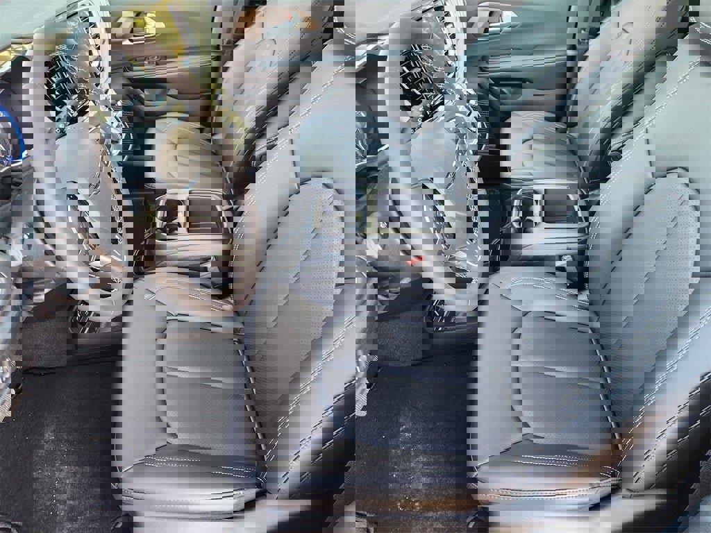 New 2026 Chrysler Pacifica Select image 9