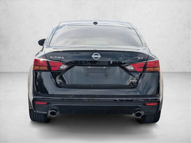 Used 2024 Nissan Altima 2.5 SV w/ SV Premium Package AWD/4WD image 5