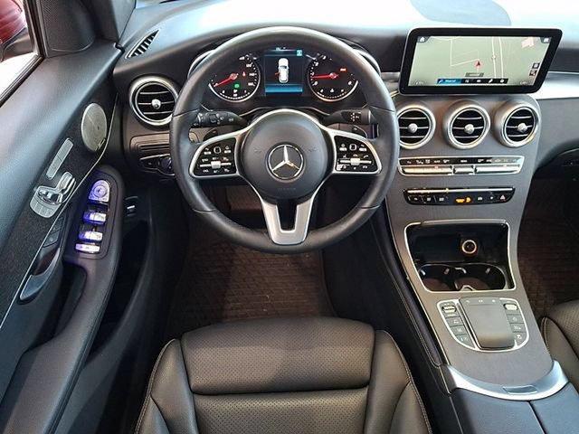 Used 2021 Mercedes-Benz GLC 300 4MATIC image 12