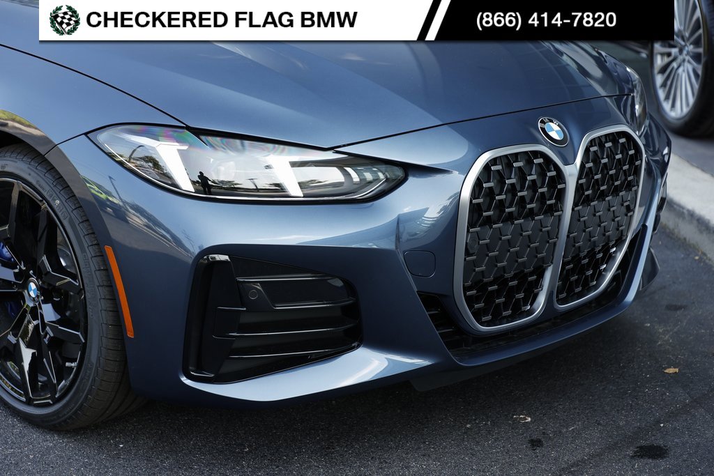 Certified 2025 BMW 430i Coupe w/ M Sport Package image 3