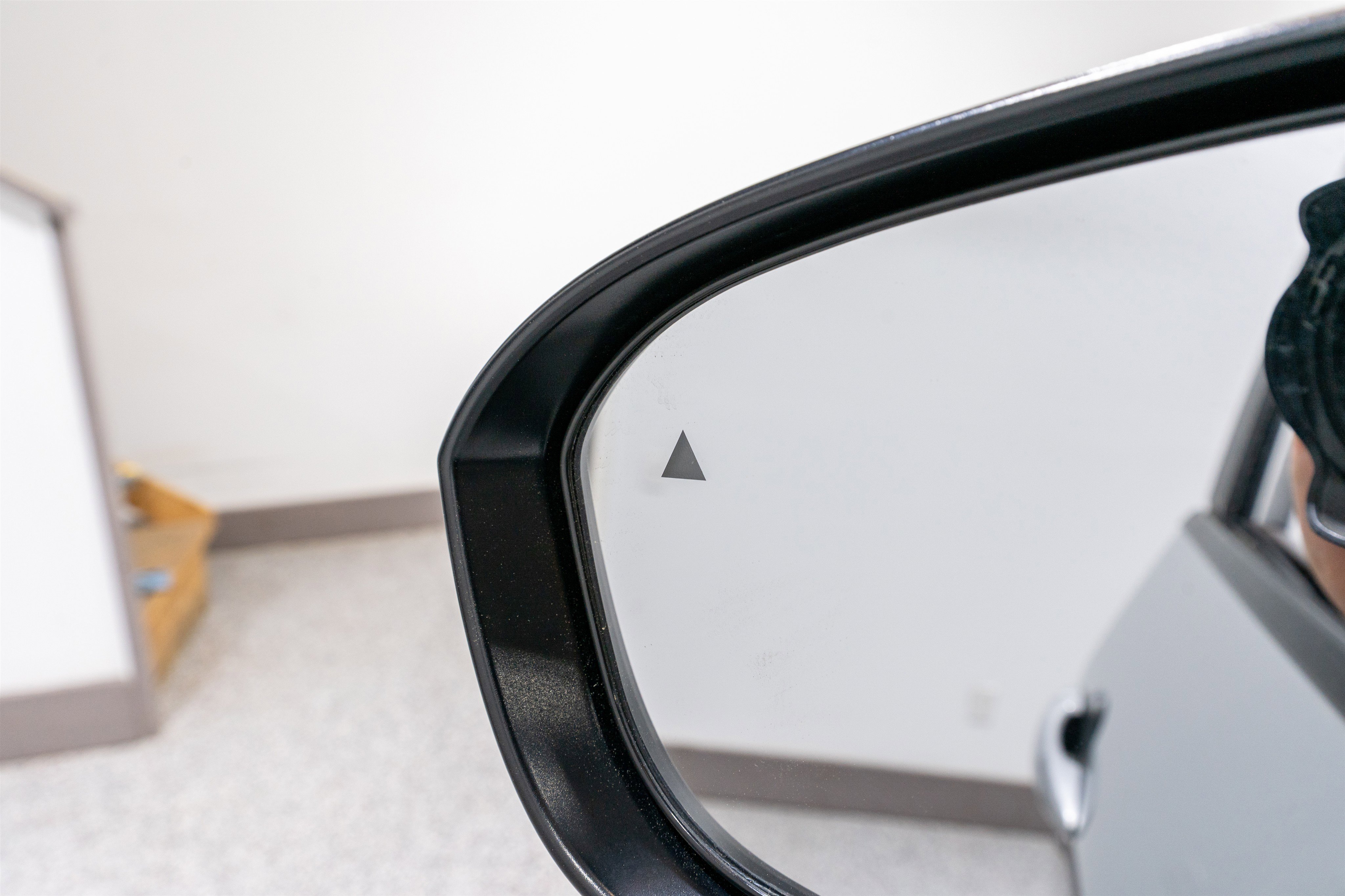 Used 2023 Nissan Rogue SV image 13