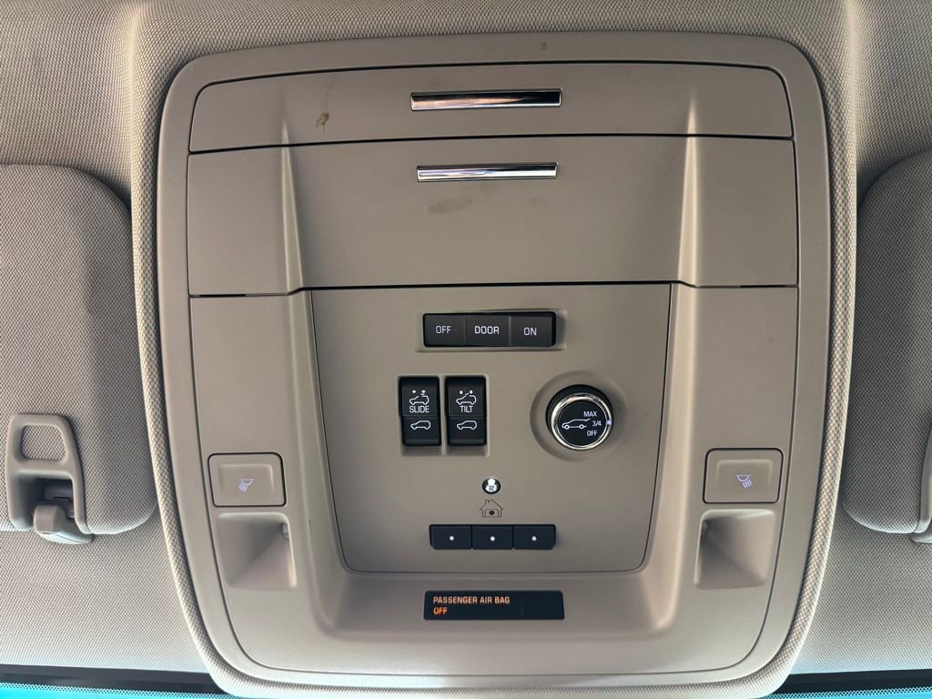 Used 2018 Chevrolet Tahoe LT w/ LT Signature Package AWD/4WD image 46