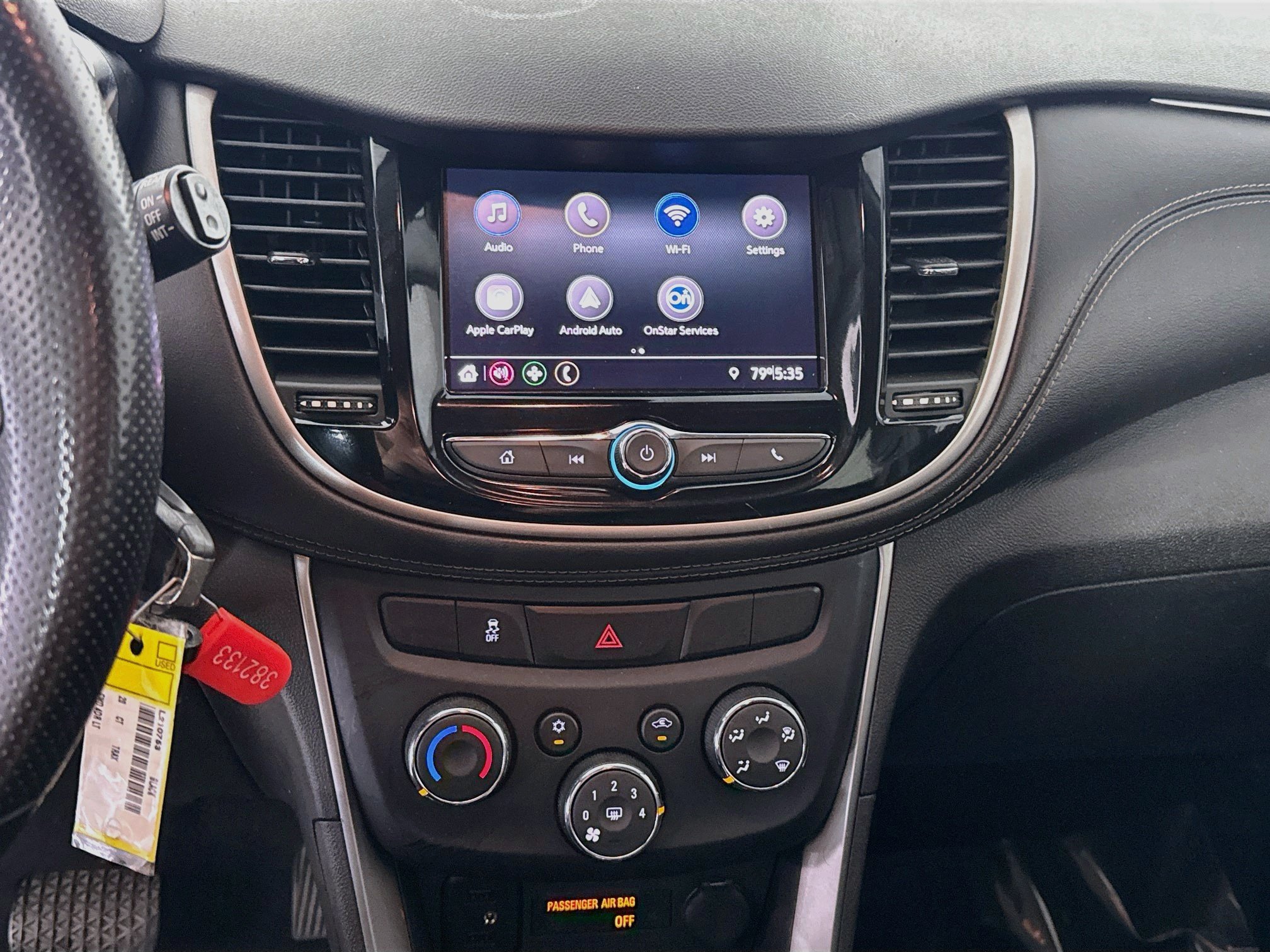 Used 2020 Chevrolet Trax LT FWD image 18