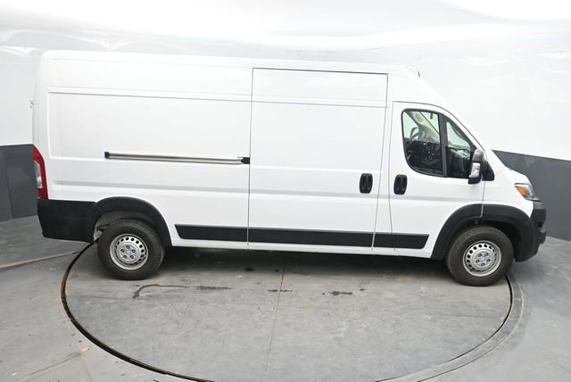 Used 2025 RAM ProMaster 2500 w/ Convenience Group image 31