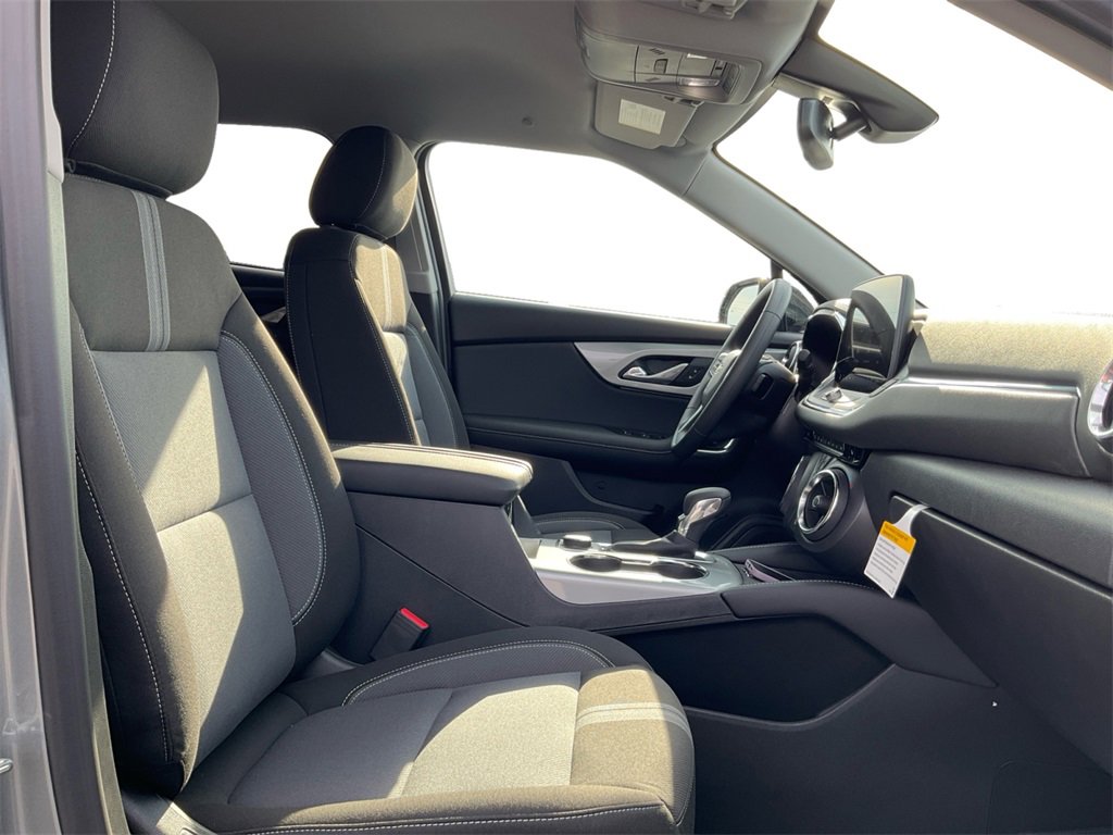 New 2026 Chevrolet Blazer LT w/ Convenience Package image 24