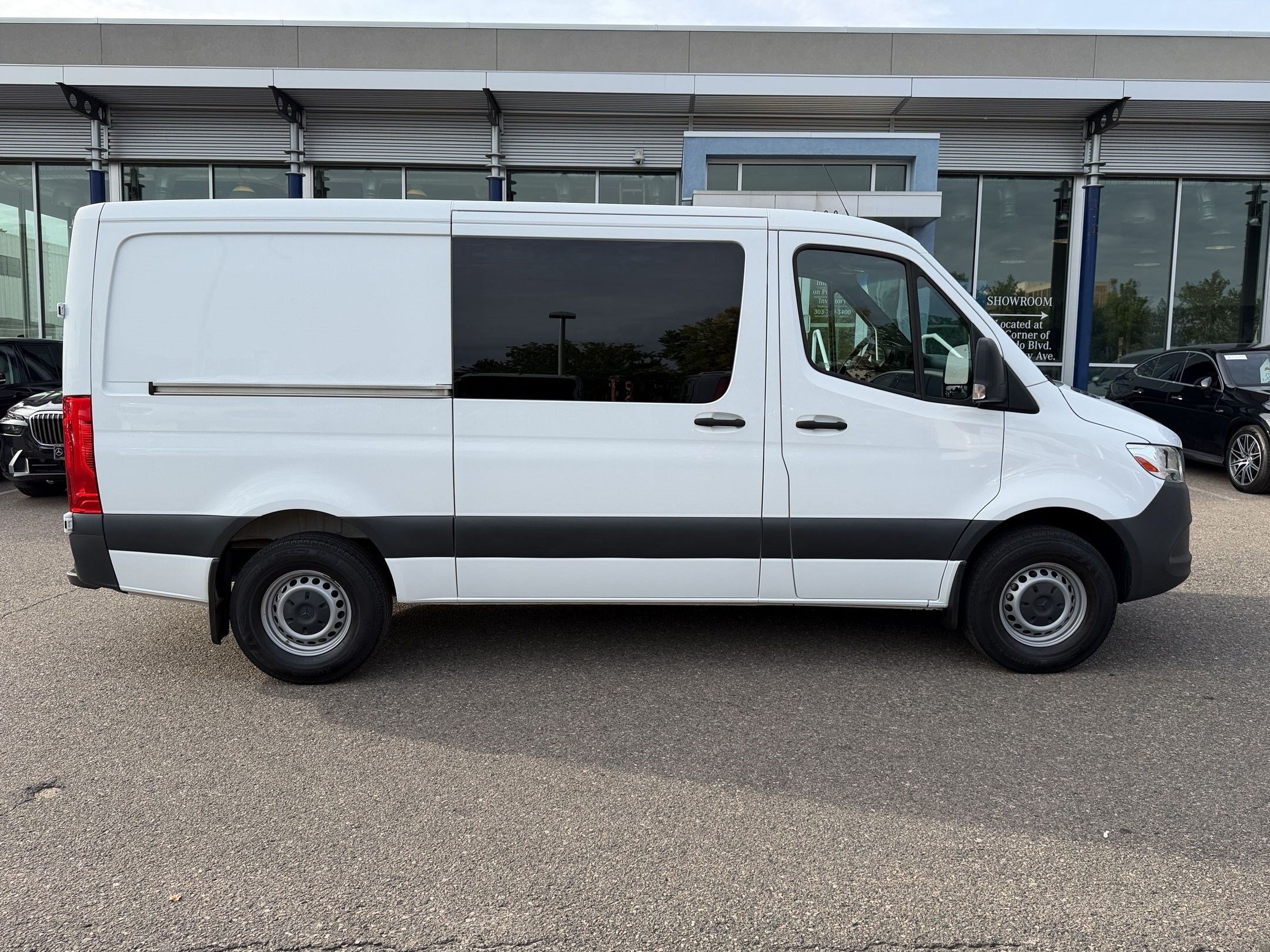 Used 2021 Mercedes-Benz Sprinter 1500 image 8