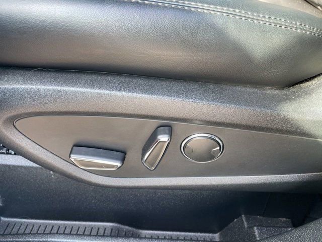 Used 2018 Lincoln MKX Reserve w/ Lincoln MKX Climate Package image 9