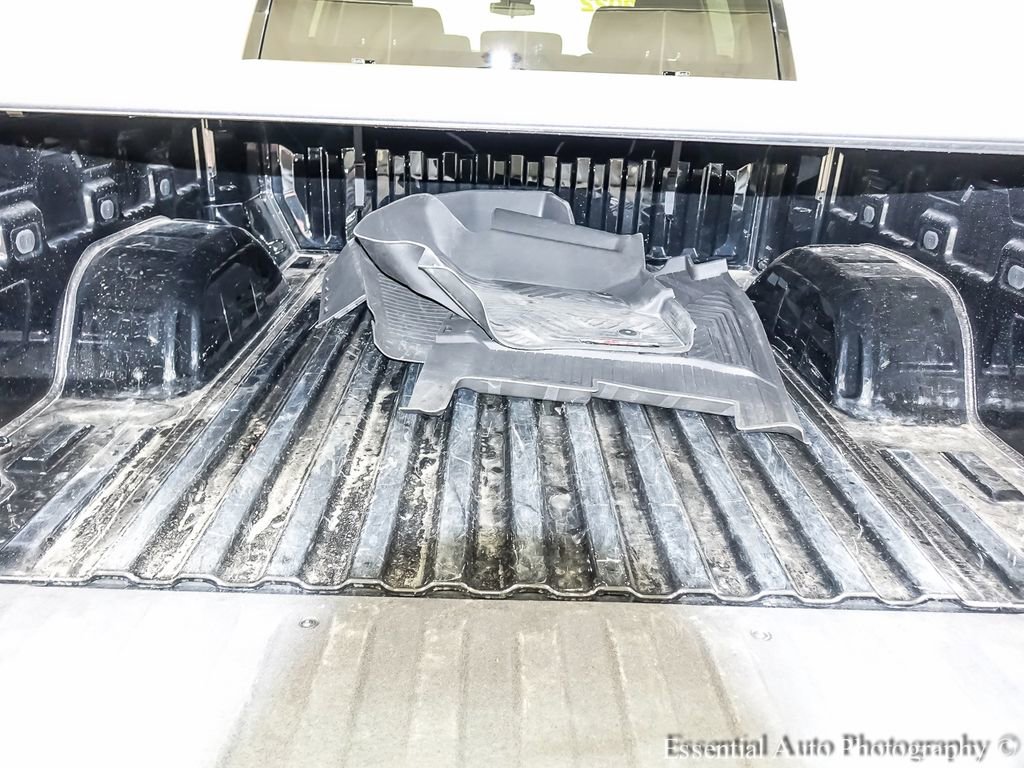 Used 2022 Chevrolet Silverado 1500 Custom Trail Boss AWD/4WD image 21