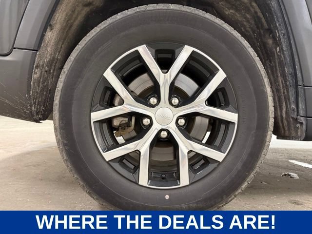 Used 2024 Jeep Grand Cherokee L Limited w/ Trailer Tow Package AWD/4WD image 24