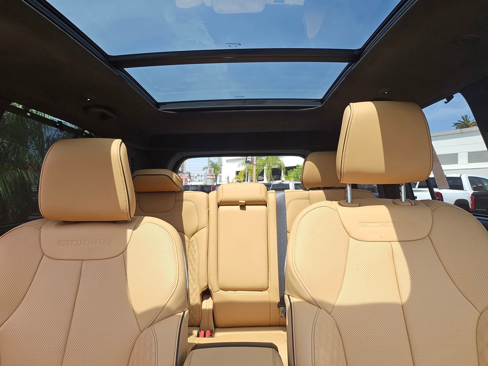 New 2026 Jeep Grand Cherokee Summit AWD/4WD image 28