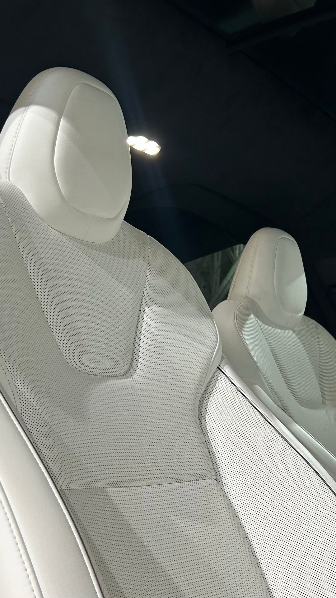 Used 2023 Tesla Model X Plaid image 53