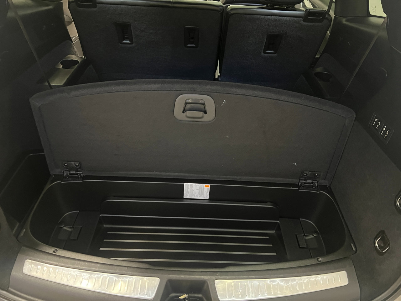 Used 2024 Cadillac XT6 Premium Luxury image 22