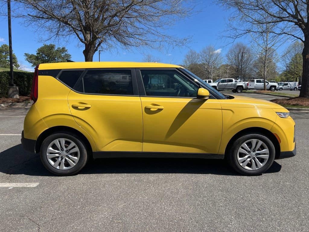 Used 2020 Kia Soul LX image 5