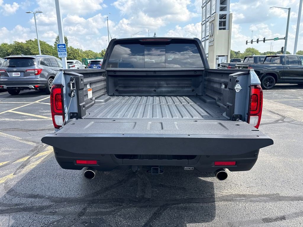 Certified 2023 Honda Ridgeline Black Edition image 14