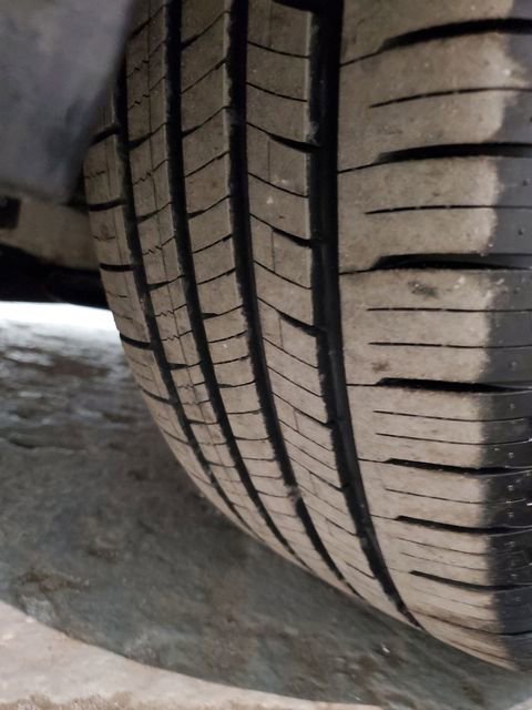 Used 2017 Chrysler 200 Limited Platinum w/ Comfort & Convenience Group image 29