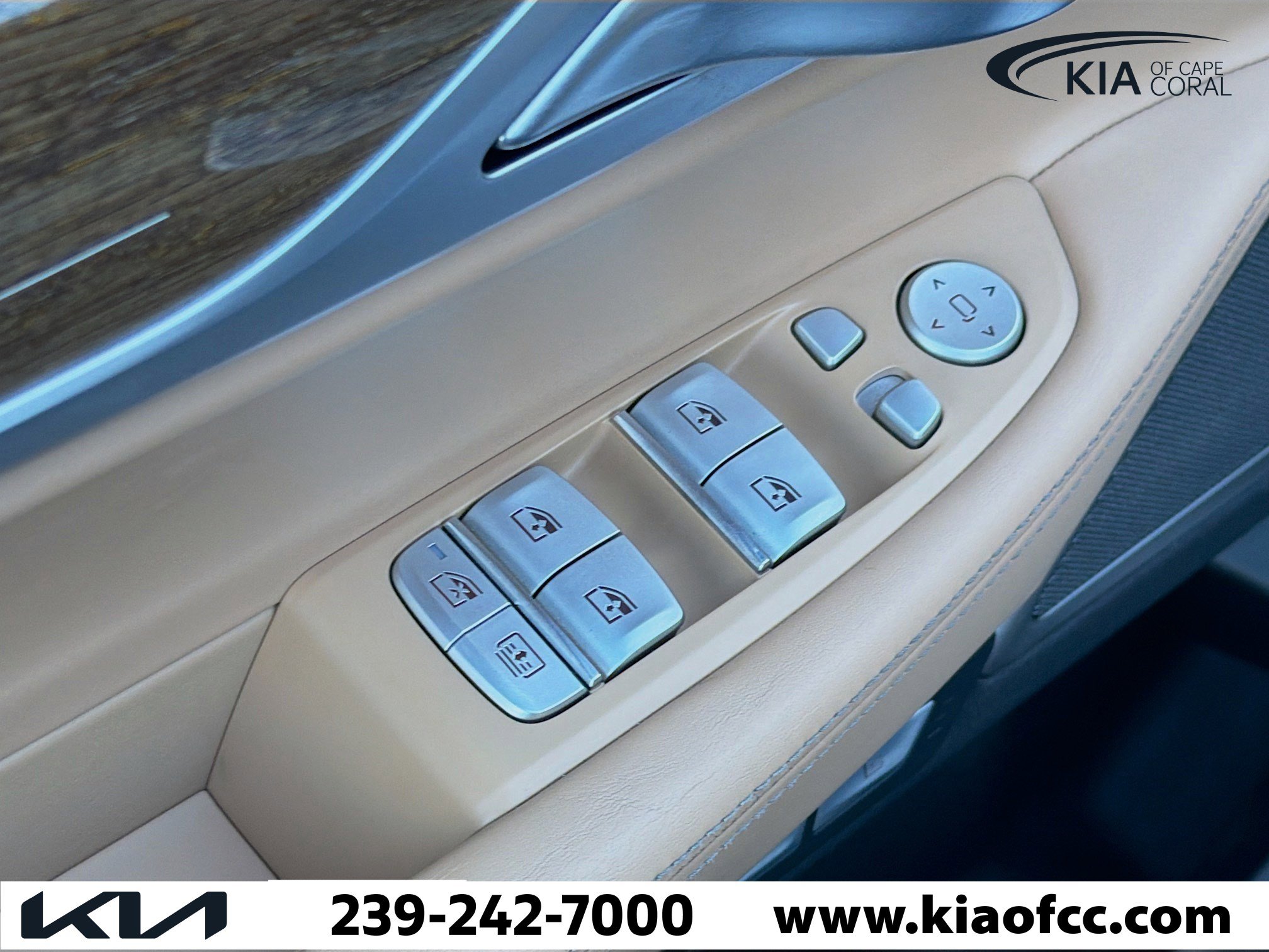 Used 2018 BMW 750i xDrive image 23