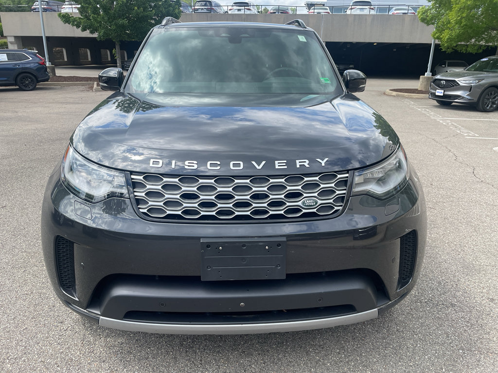 Used 2025 Land Rover Discovery S AWD/4WD image 8