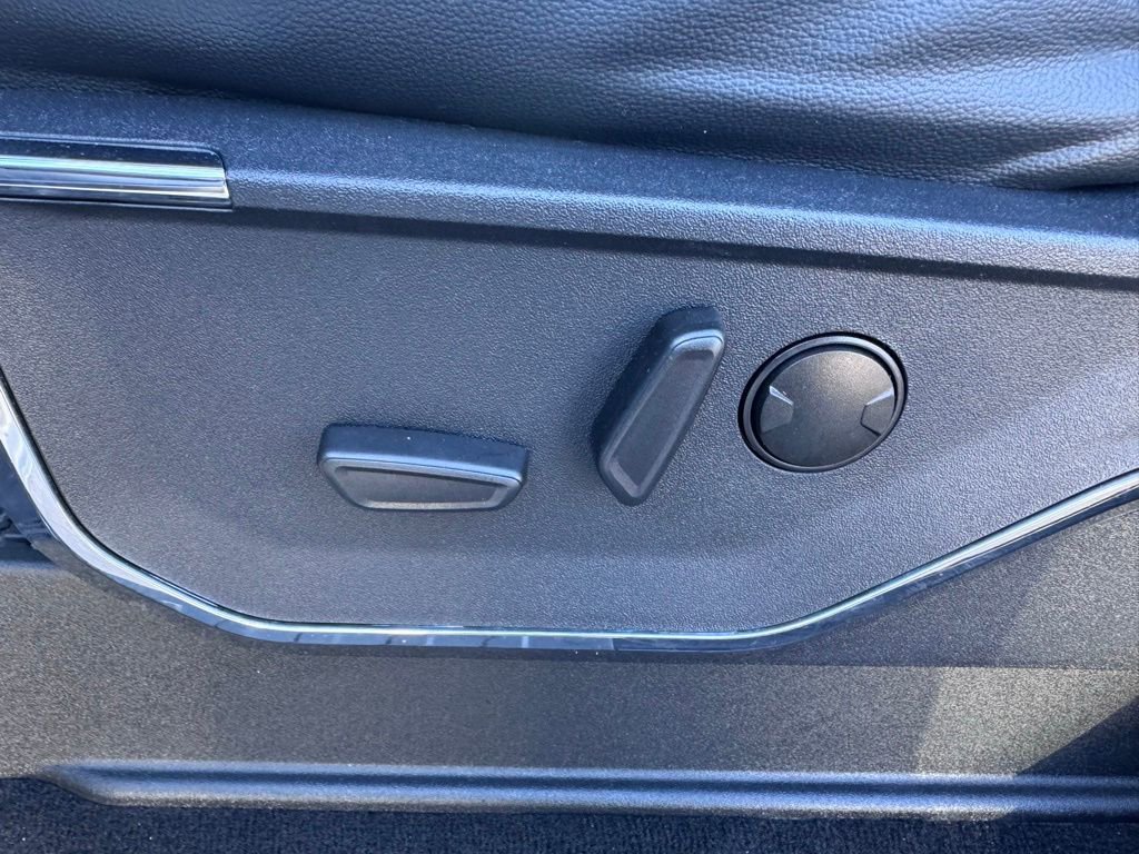 Used 2024 Ford F250 Lariat image 21