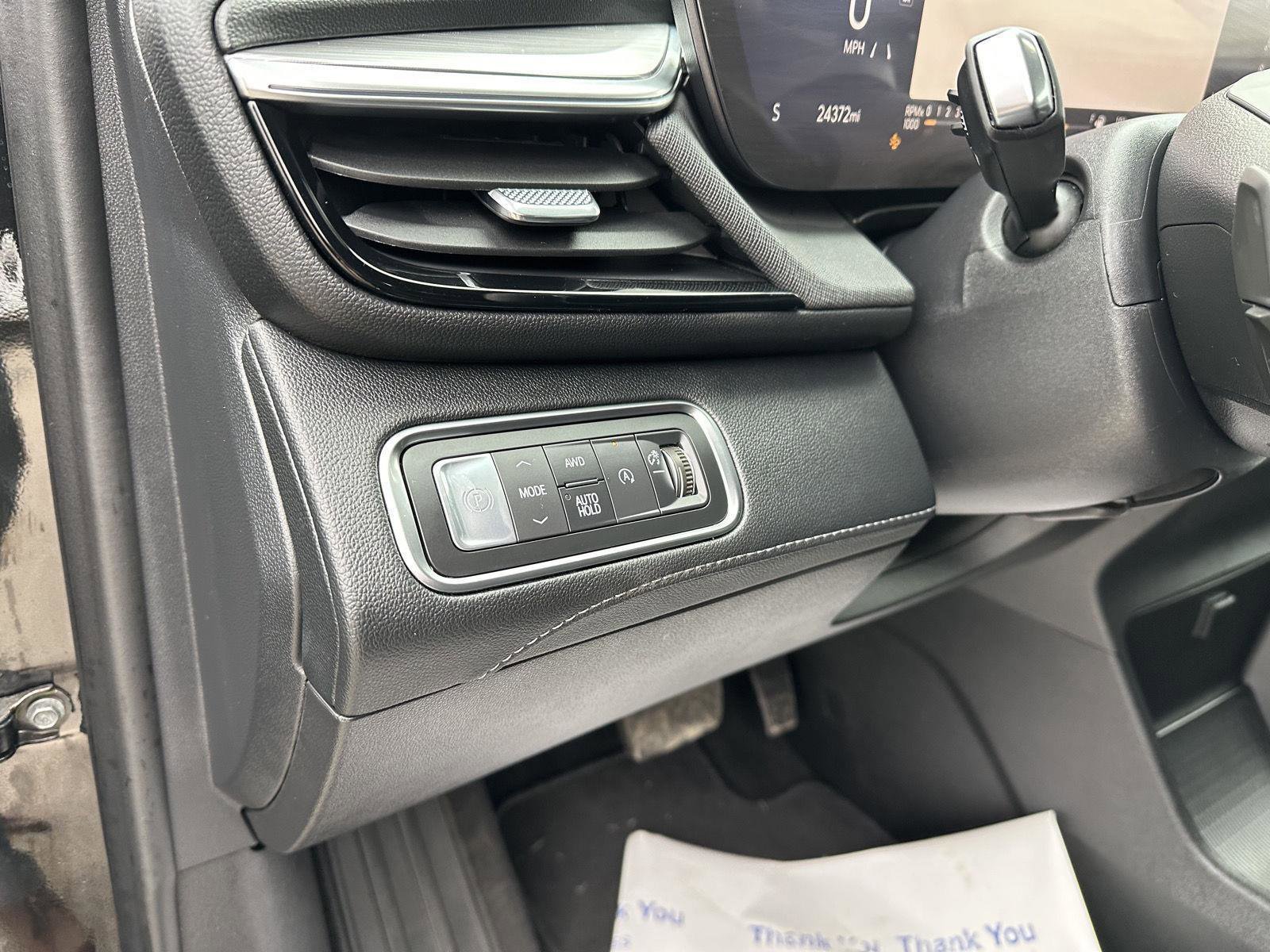 Used 2025 Buick Enclave Preferred image 22