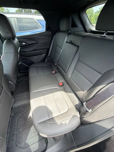 Used 2026 Chevrolet TrailBlazer RS w/ Convenience Package AWD/4WD image 30
