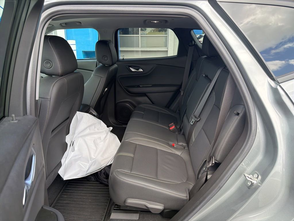 Used 2024 Chevrolet Blazer LT w/ Sound & Technology Package image 19