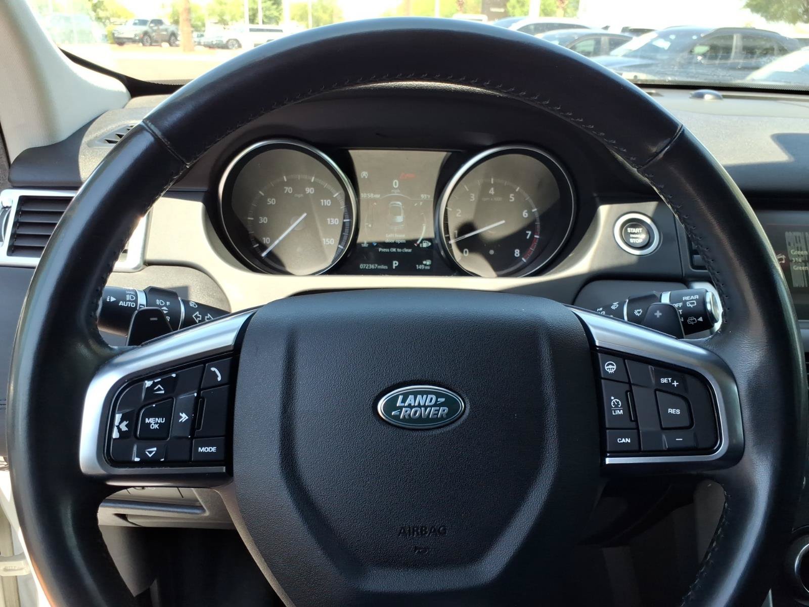 Used 2019 Land Rover Discovery Sport SE AWD/4WD image 17